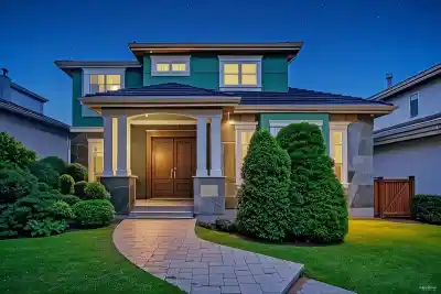 6562 FREMLIN STREET, Vancouver BC V6P 3W1