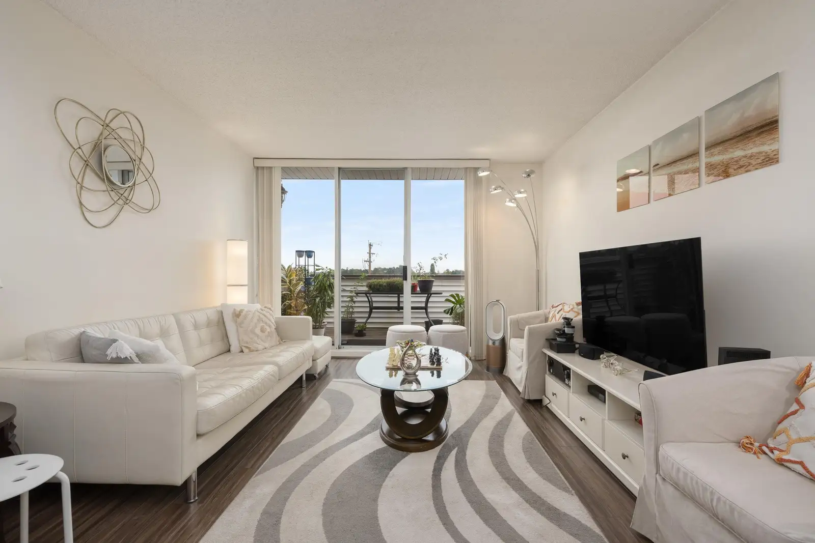 304 9151 NO. 5 ROAD, Richmond BC V7A 4T9