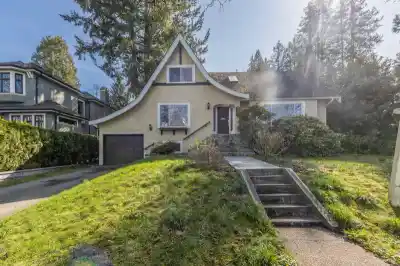 2146 W 33RD AVENUE, Vancouver BC V6M 1B9