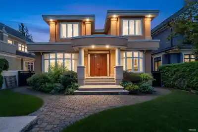 2498 W 22ND AVENUE, Vancouver BC V6L 1M2