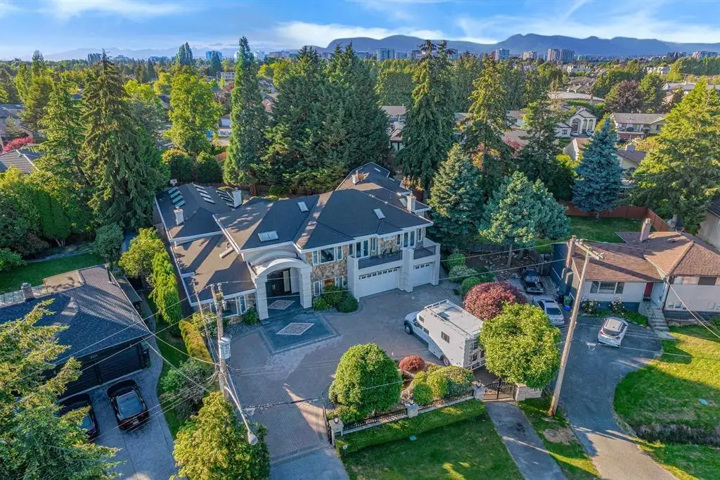 8231 BOWCOCK ROAD, Richmond BC V6Y 1C1