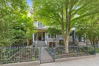 21 E 22ND AVENUE, Vancouver BC V5V 1T3