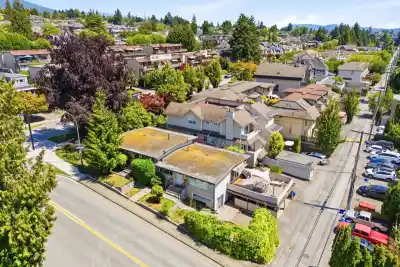 338-342 ST. GEORGES AVENUE, North Vancouver BC V7L 3G9