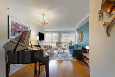 3F 199 DRAKE STREET, Vancouver BC V6Z 2T9