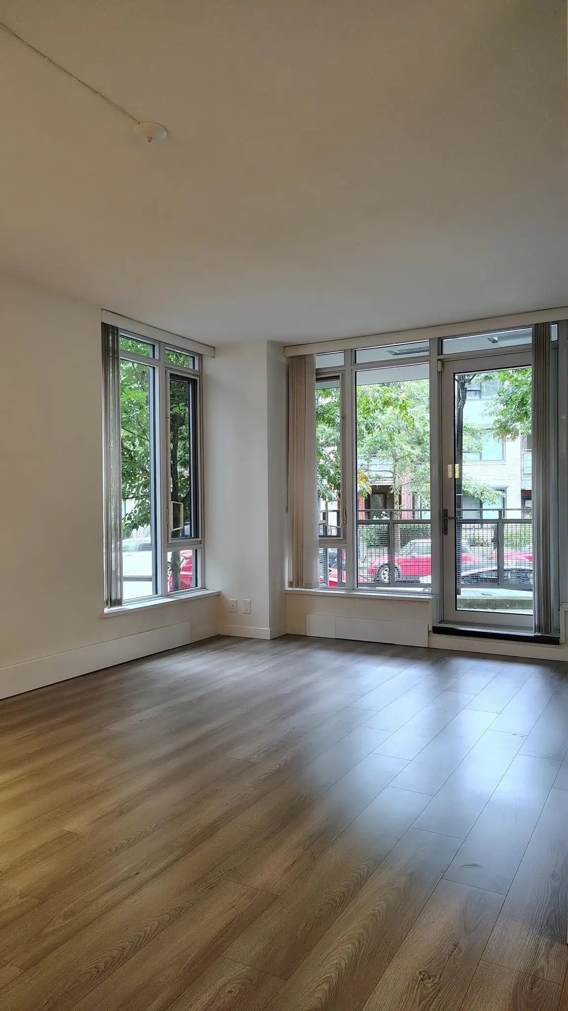 101 3168 RIVERWALK AVENUE, Vancouver BC V5S 0B8