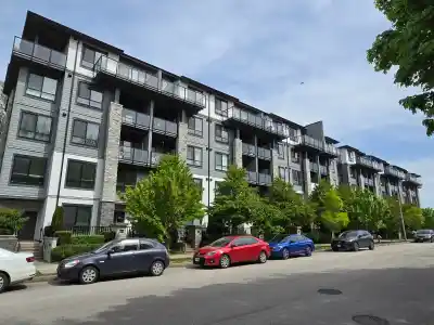 418 15351 101 AVENUE, Surrey BC V3R 0G2