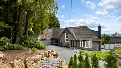 4785 ESTEVAN PLACE, West Vancouver BC V7W 1H1