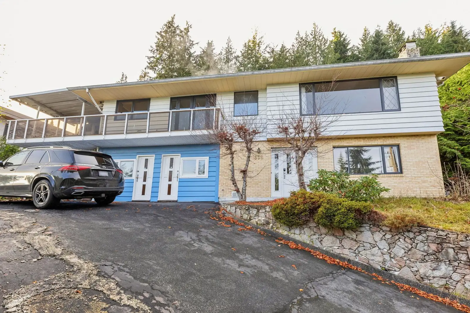 556 BALLANTREE ROAD, West Vancouver BC V7S 1W3