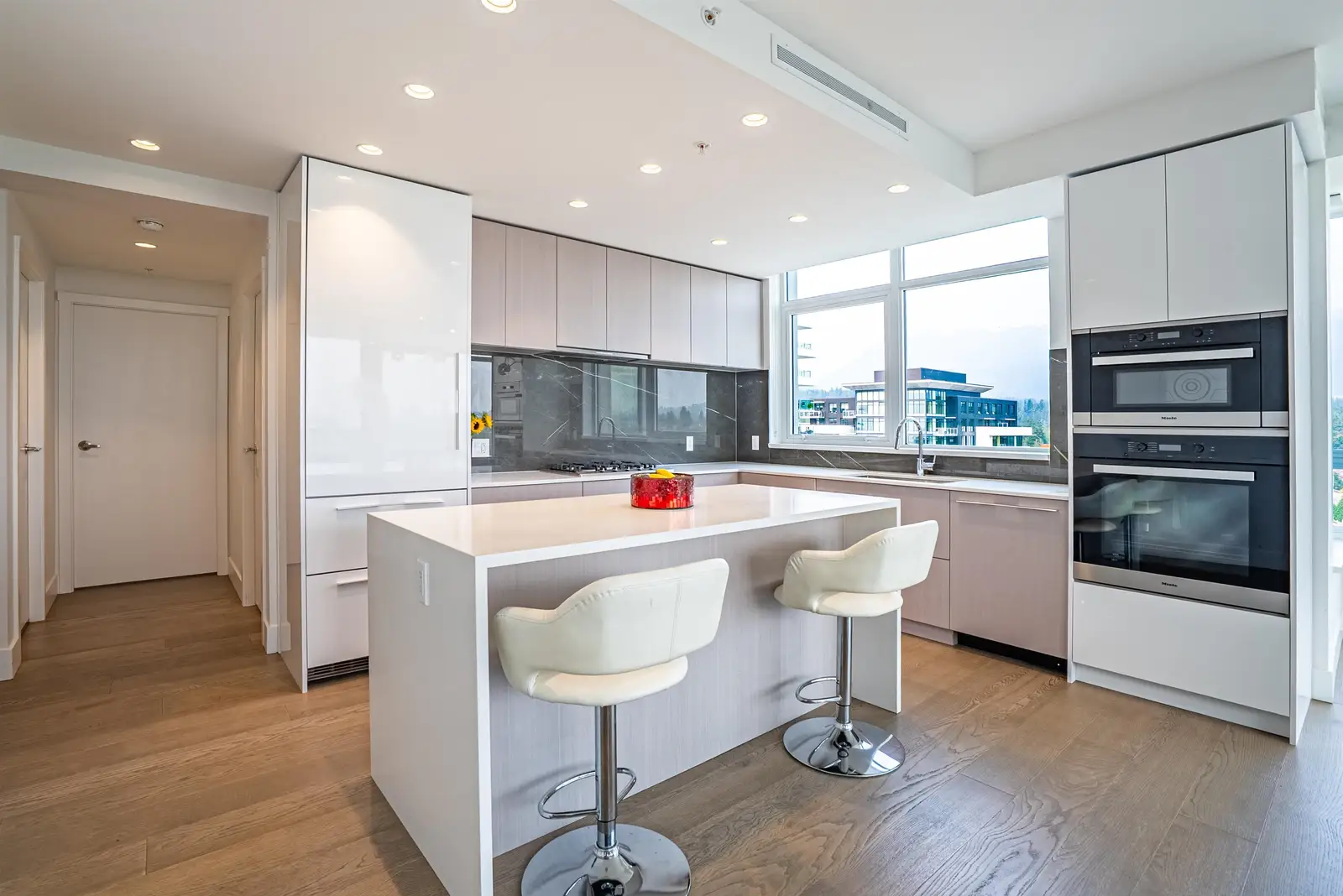 1601 1632 LIONS GATE LANE, North Vancouver BC V7P 0E2