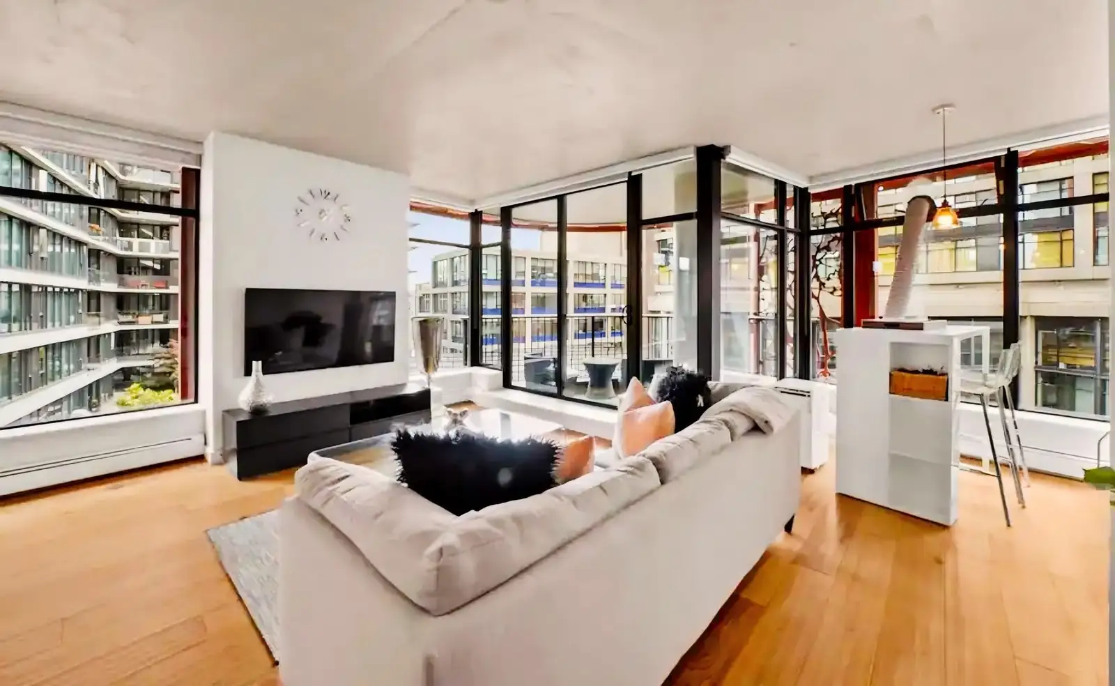 906 128 W CORDOVA STREET, Vancouver BC V6B 0E6
