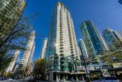 907 1328 W PENDER STREET, Vancouver BC V6E 4T1