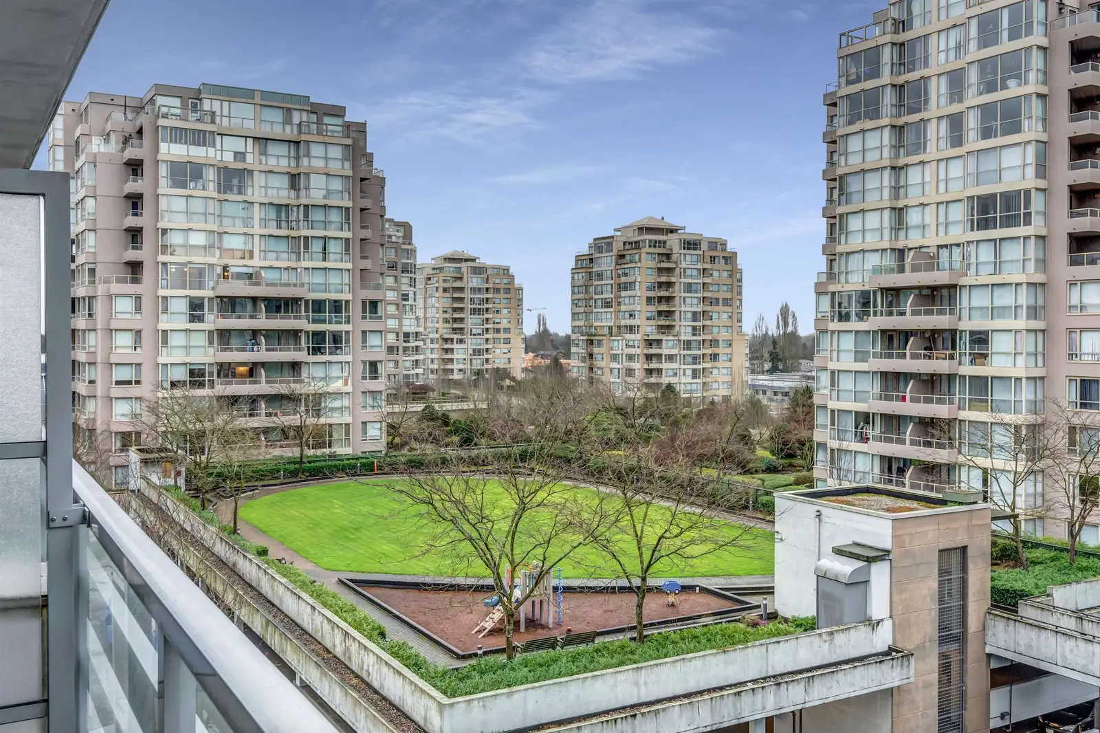 905 8068 WESTMINSTER HIGHWAY, Richmond BC V6X 0C6