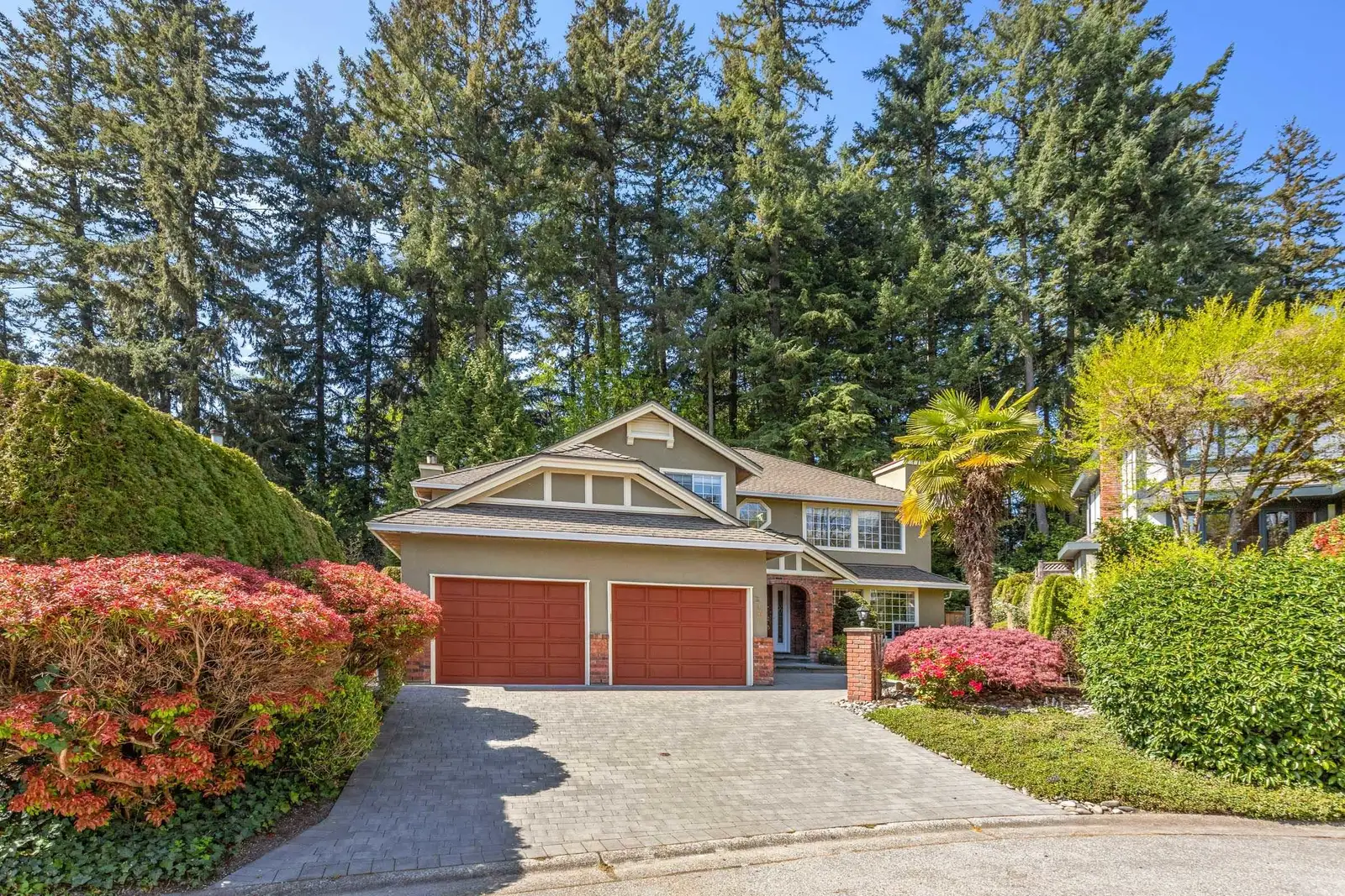 2465 BERTON PLACE, North Vancouver BC V7H 2W9