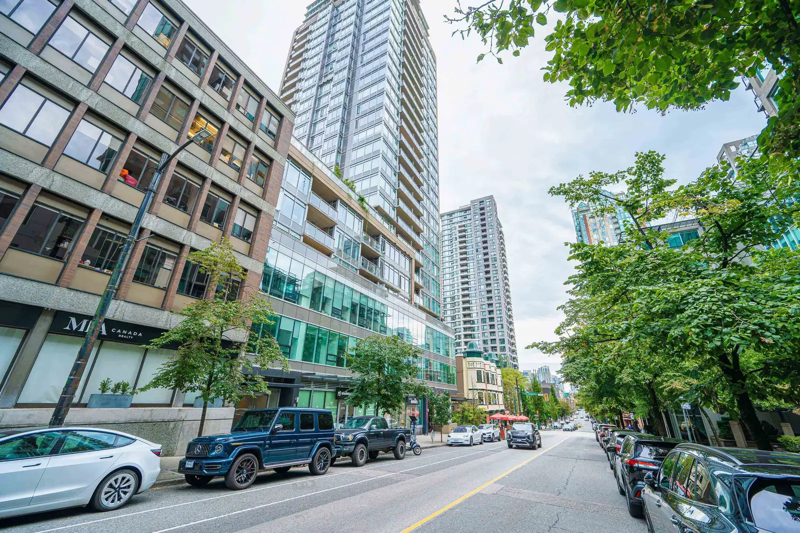 1408 888 HOMER STREET, Vancouver BC V6B 0H7