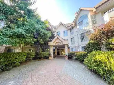 319 7161 121 STREET, Surrey BC V3W 1G8