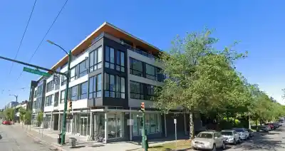 202 5325 WEST BOULEVARD, Vancouver BC V6M 3W4