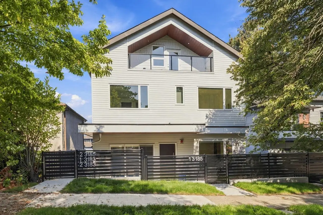 1 3185 GRAVELEY STREET, Vancouver BC V5K 3K7