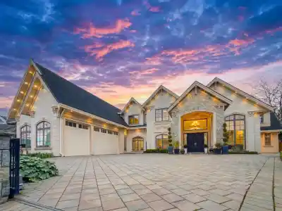 5711 RIVERDALE DRIVE, Richmond BC V7C 2E4