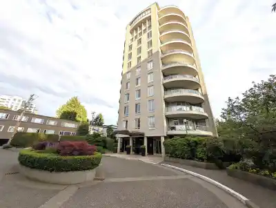 801 5850 BALSAM STREET, Vancouver BC V6M 4B9