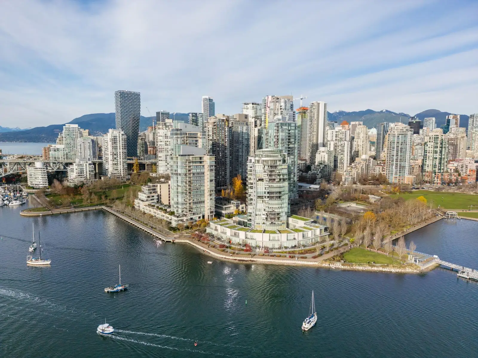 1903 1515 HOMER MEWS, Vancouver BC V6Z 3E8