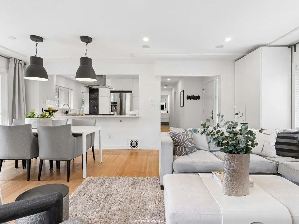 7161 WEST BOULEVARD, Vancouver BC V6P 5S1
