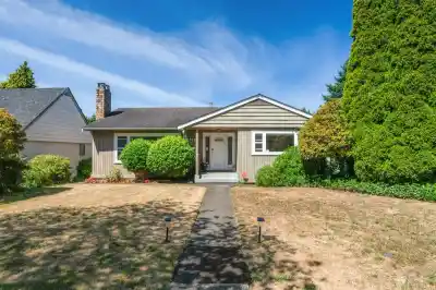 7375 LABURNUM STREET, Vancouver BC V6P 5N2