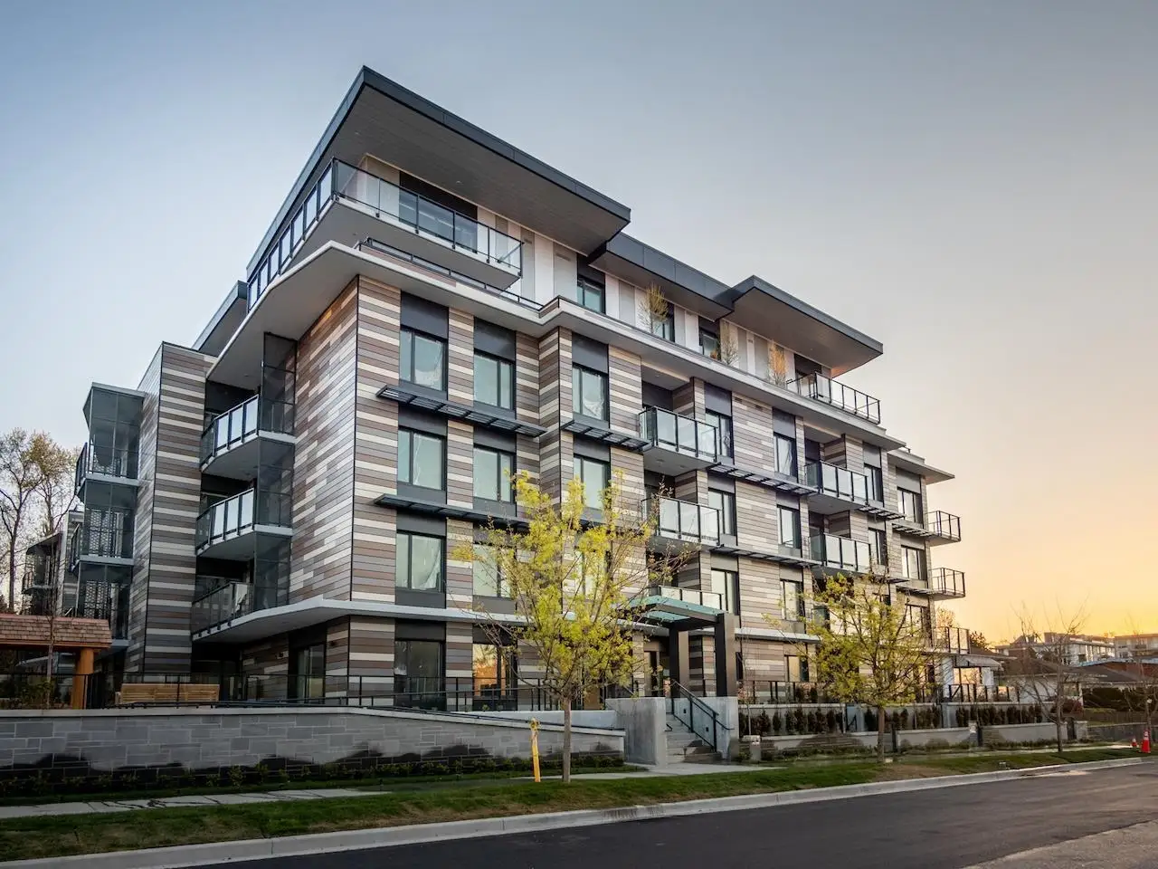 302 488 W 58TH AVENUE, Vancouver BC V5X 1V5