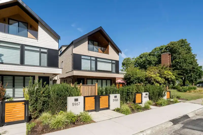 2 5963 GRANVILLE STREET, Vancouver