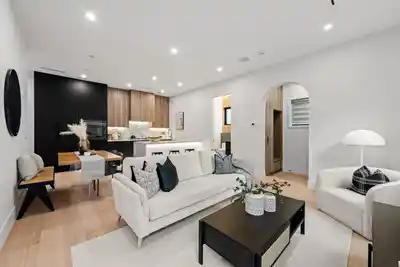 1 5034 GRANVILLE STREET, Vancouver BC V6M 3B4