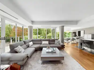 303 5838 BERTON AVENUE, Vancouver BC V6S 0A5