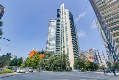 2210 501 PACIFIC STREET, Vancouver BC V6Z 2X6