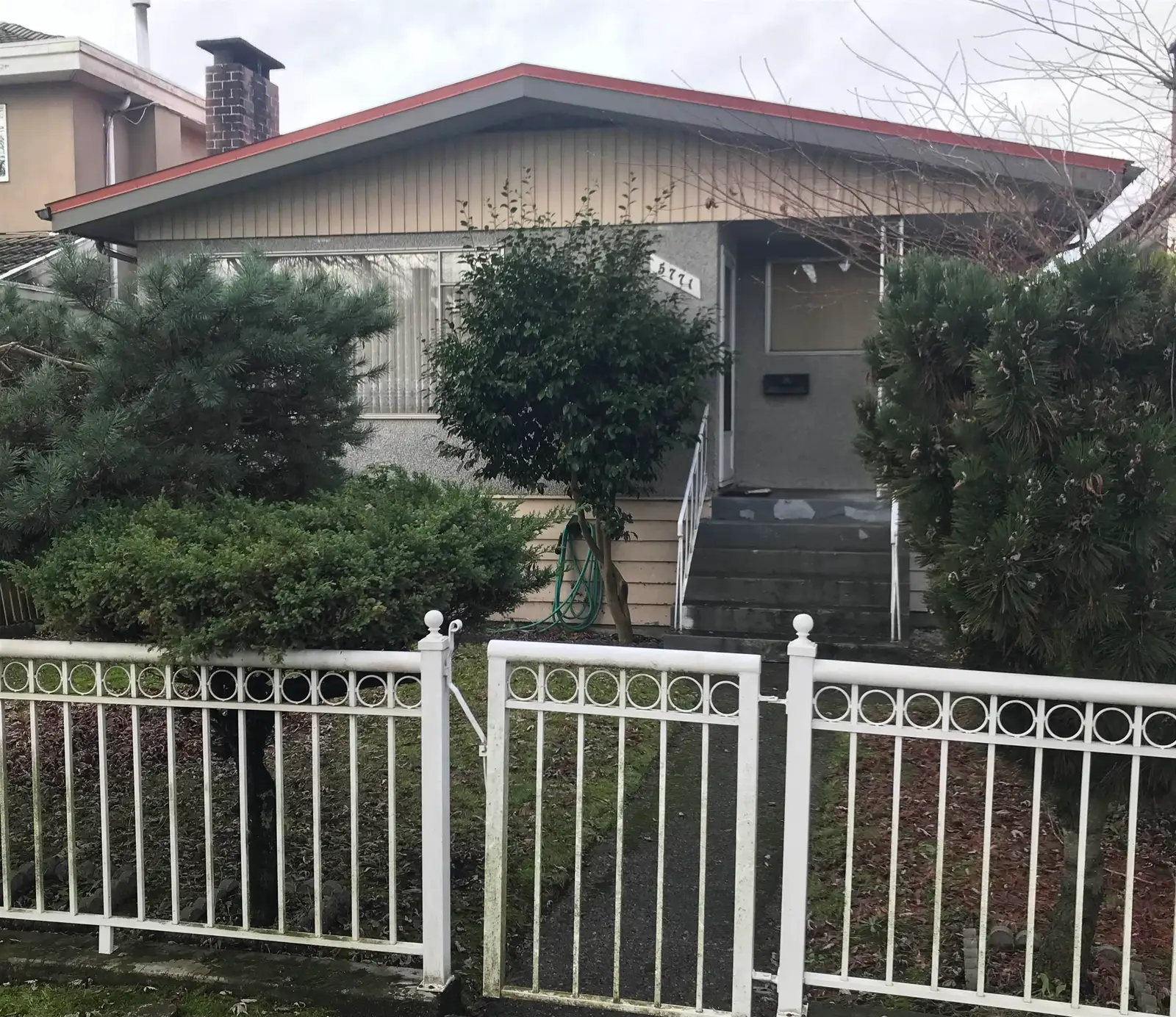 5771 SHERBROOKE STREET, Vancouver BC V5W 3N1