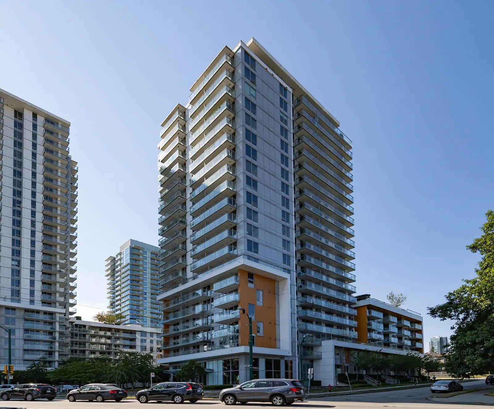 512 433 SW MARINE DRIVE, Vancouver BC V5X 0H5