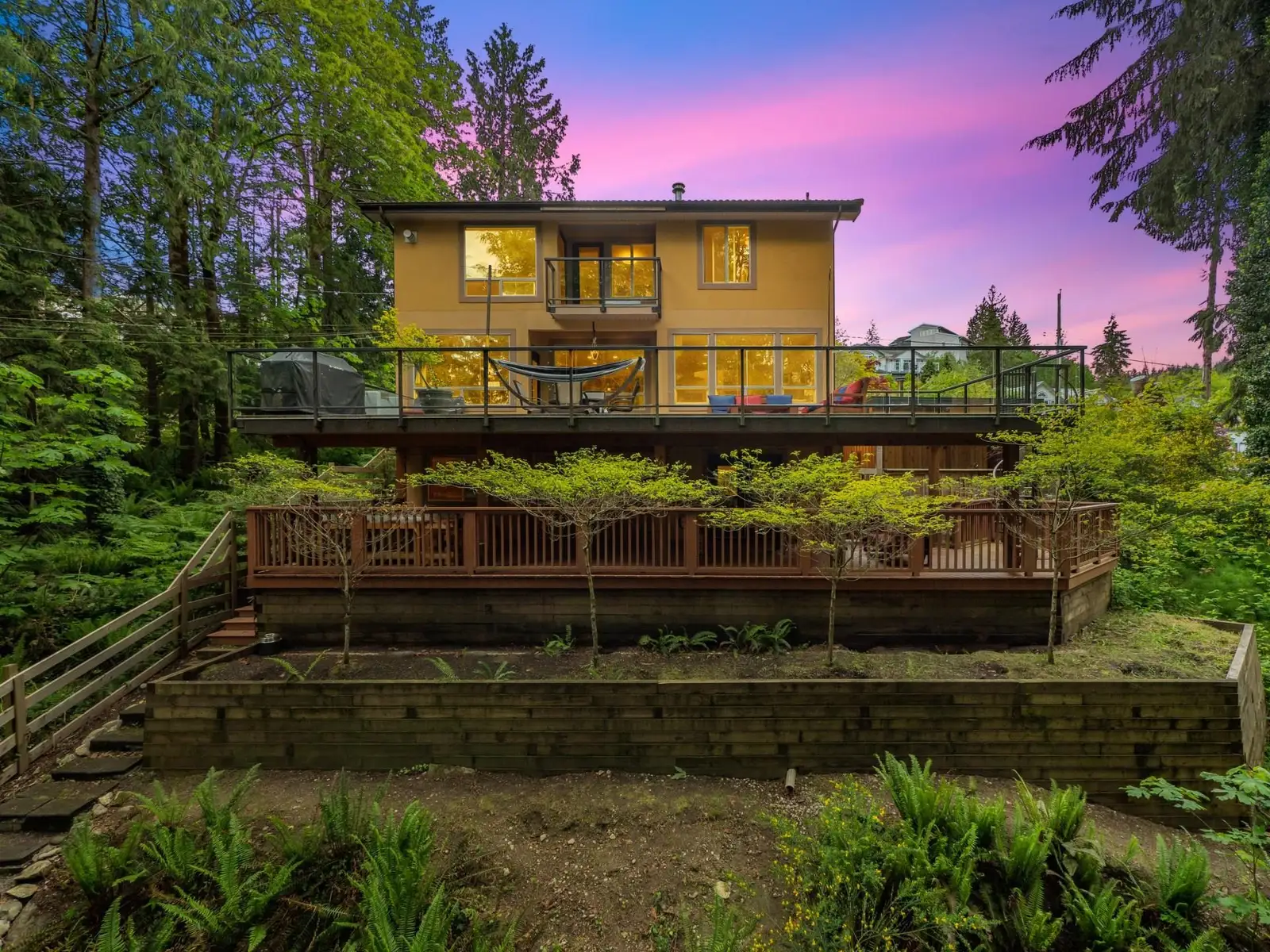 5836 MARINE WAY, Sechelt BC V7Z 0R3
