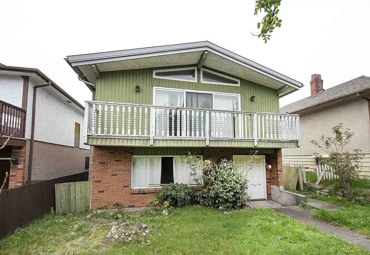 7687 OAK STREET, Vancouver BC V6P 4A4