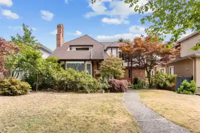 5564 ELIZABETH STREET, Vancouver BC V5Y 3J9