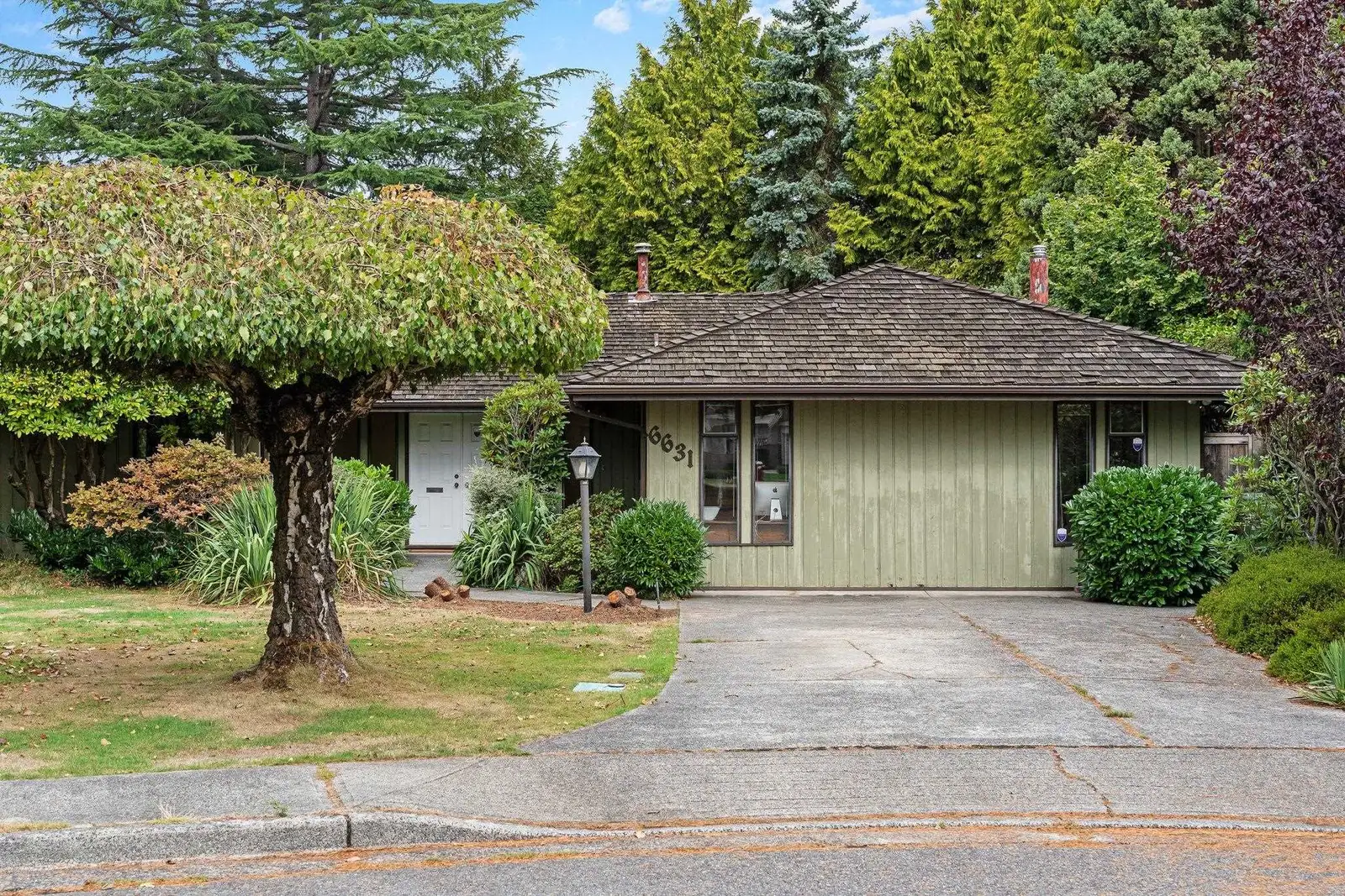6631 CHELMSFORD STREET, Richmond BC V7C 4J1