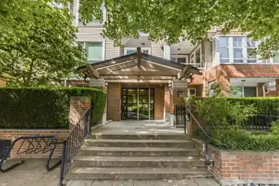 408 3551 FOSTER AVENUE, Vancouver BC V5R 0A1