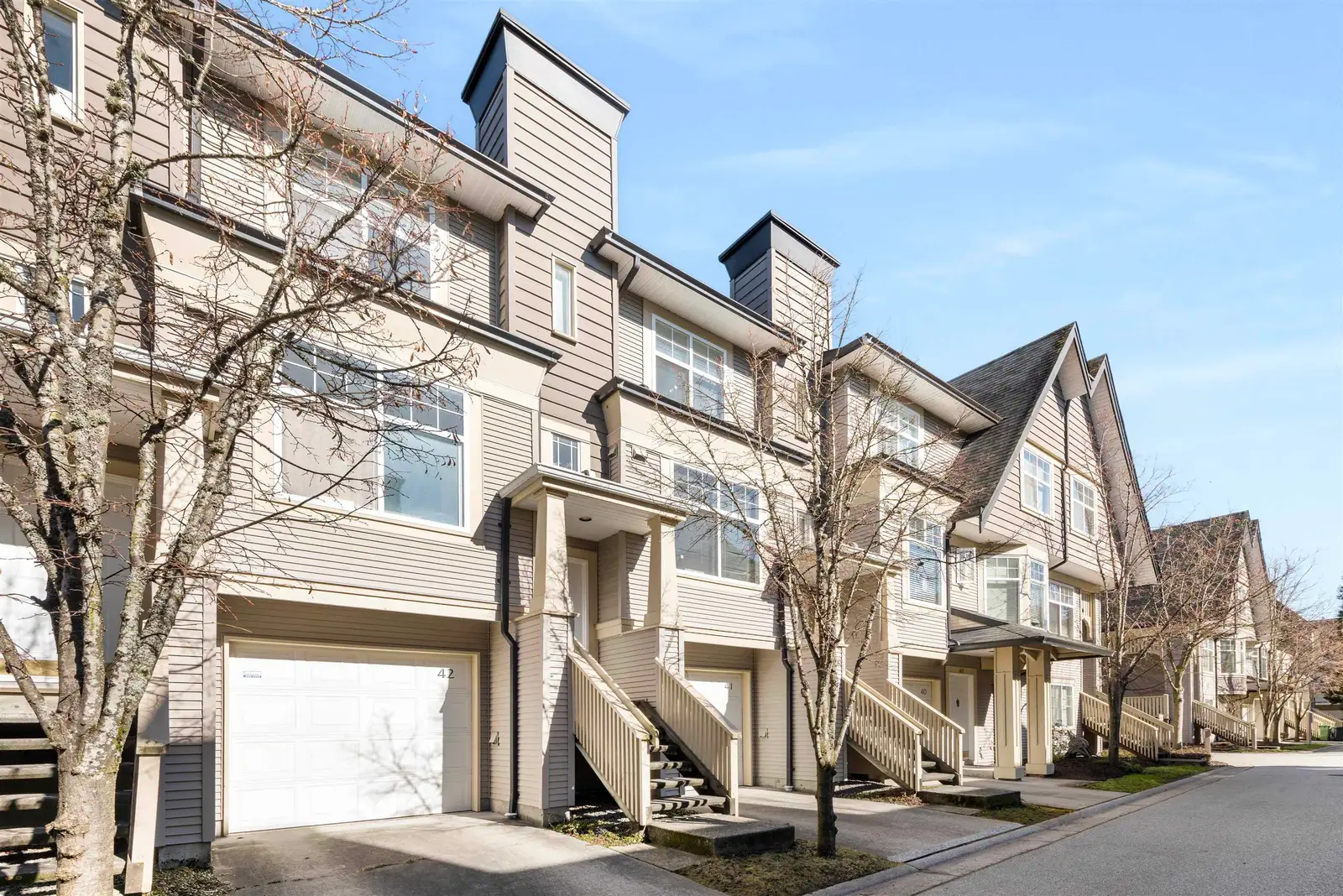 42 3711 ROBSON COURT, Richmond BC V7C 5T8