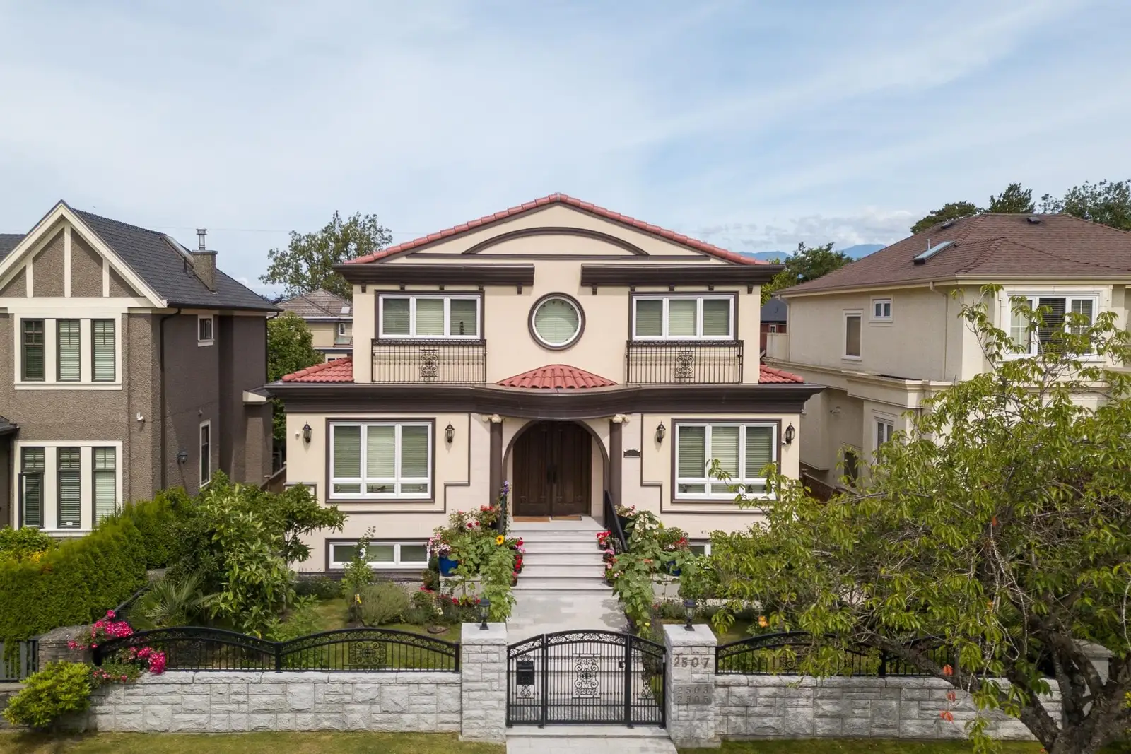 2507 W KING EDWARD AVENUE, Vancouver BC V6L 1T5