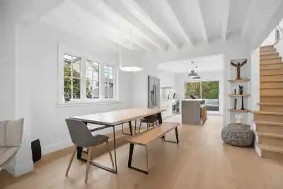3426 W 11TH AVENUE, Vancouver BC V6R 2J9