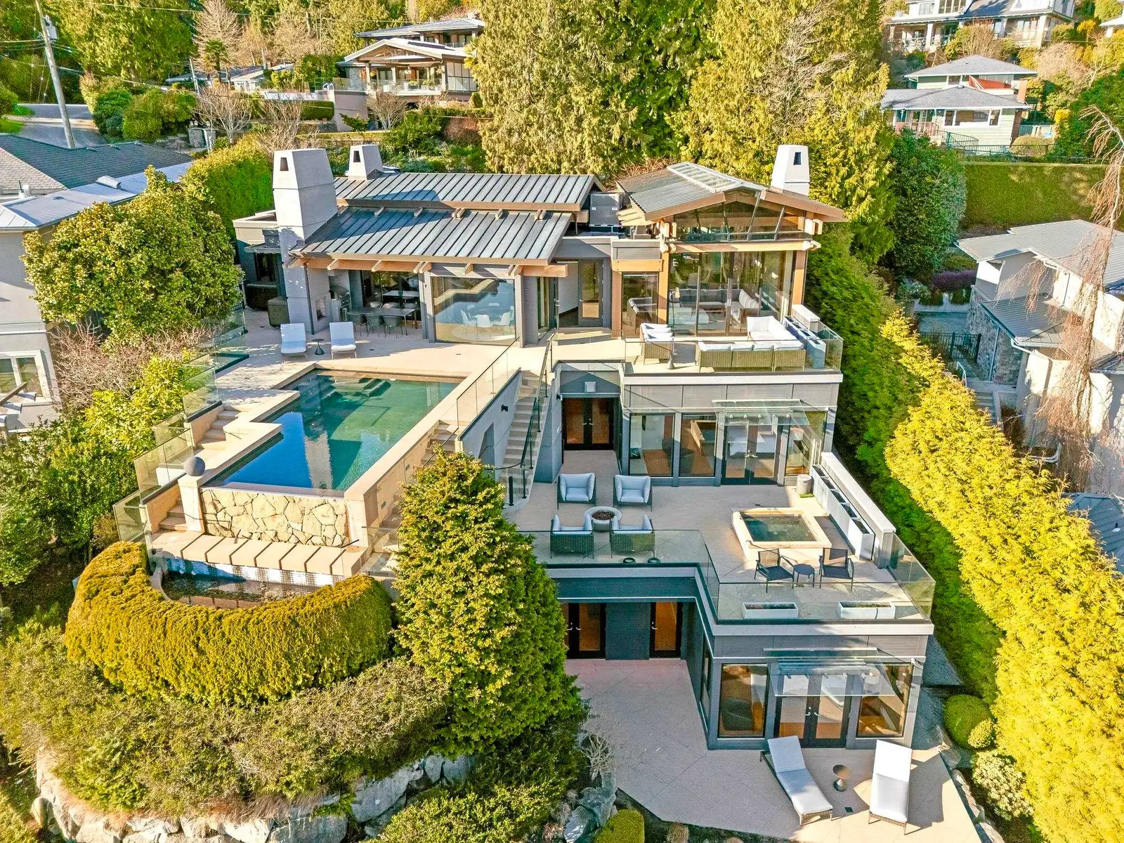 3370 CRAIGEND ROAD, West Vancouver BC V7V 3G2