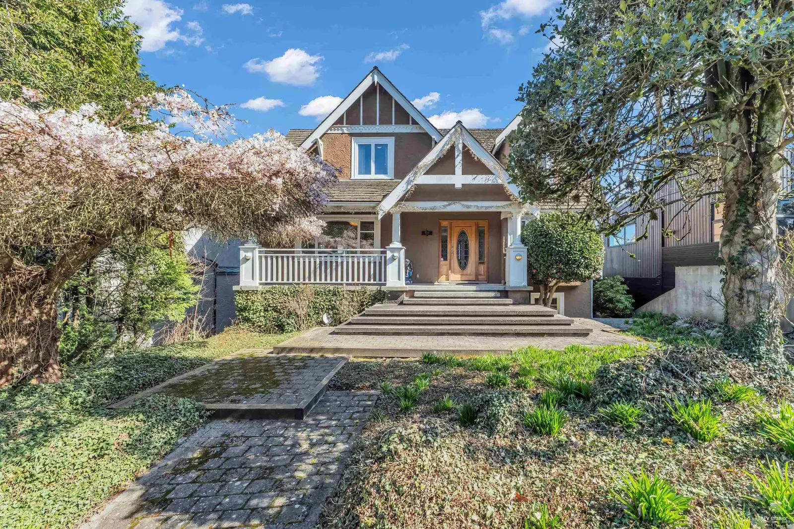 4389 LOCARNO CRESCENT, Vancouver BC V6R 1G2