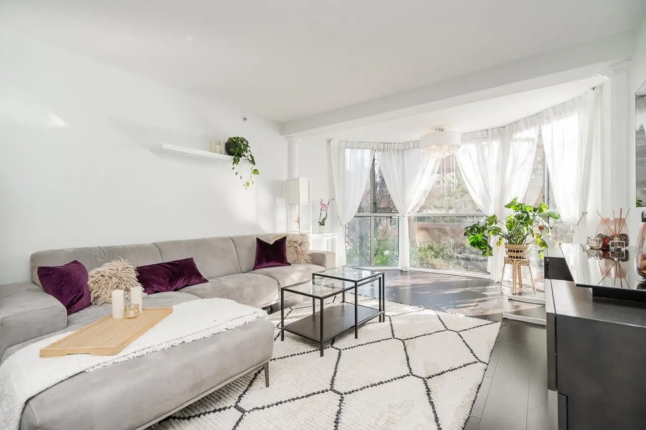 403 811 HELMCKEN STREET, Vancouver BC V6Z 1B1