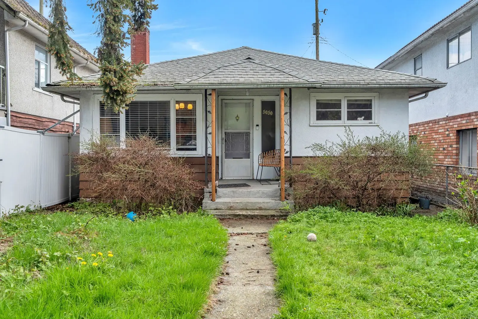 5050 MAIN STREET, Vancouver BC V5W 2R3