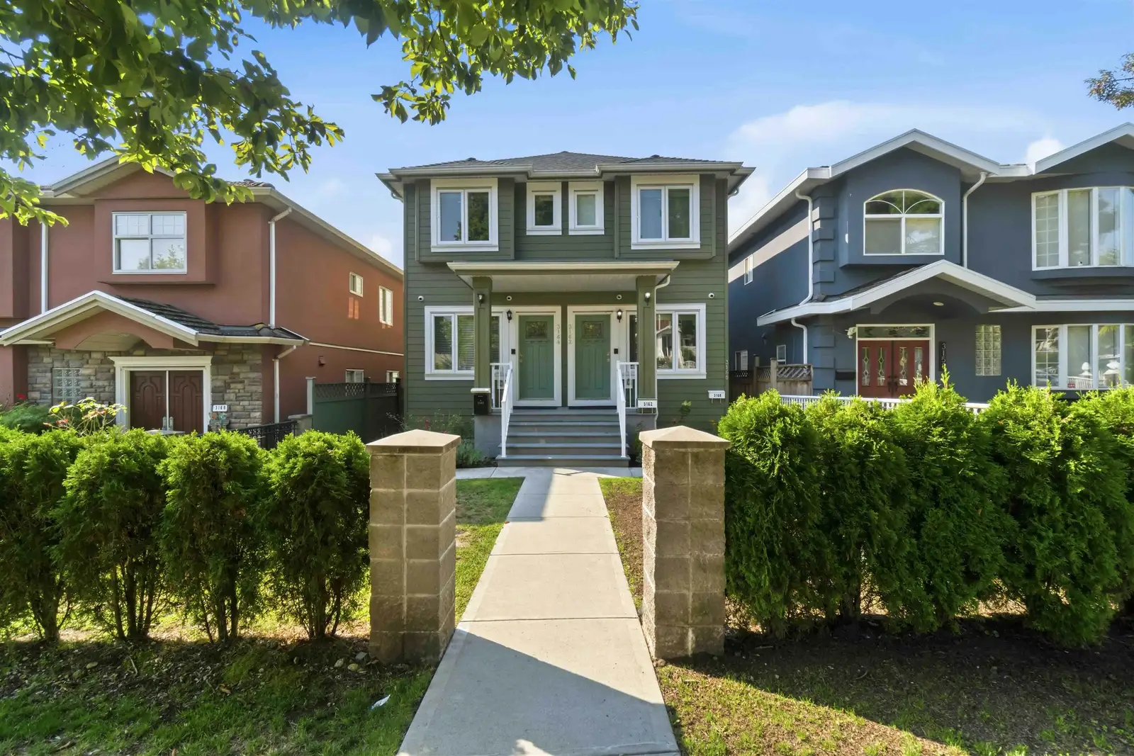 3162 VENABLES STREET, Vancouver BC V5K 2S4