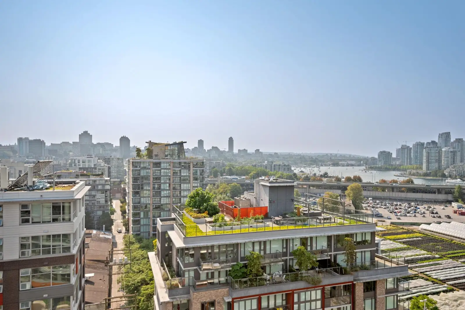 1501 1768 COOK STREET, Vancouver BC V5Y 0N3