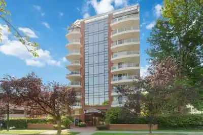 9 2128 W 43RD AVENUE, Vancouver BC V6M 2E1