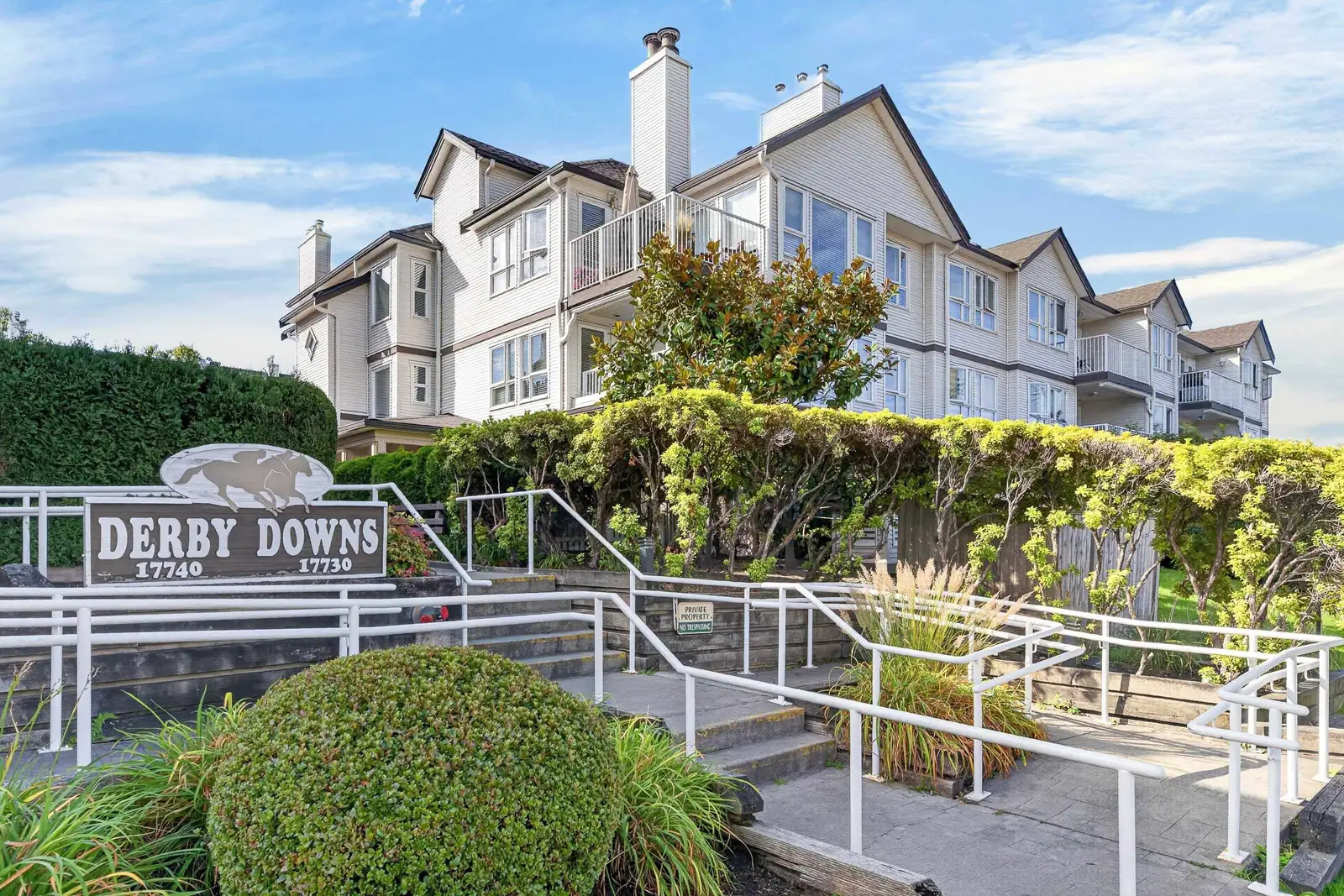 205 17730 58A AVENUE, Surrey BC V3S 8M5