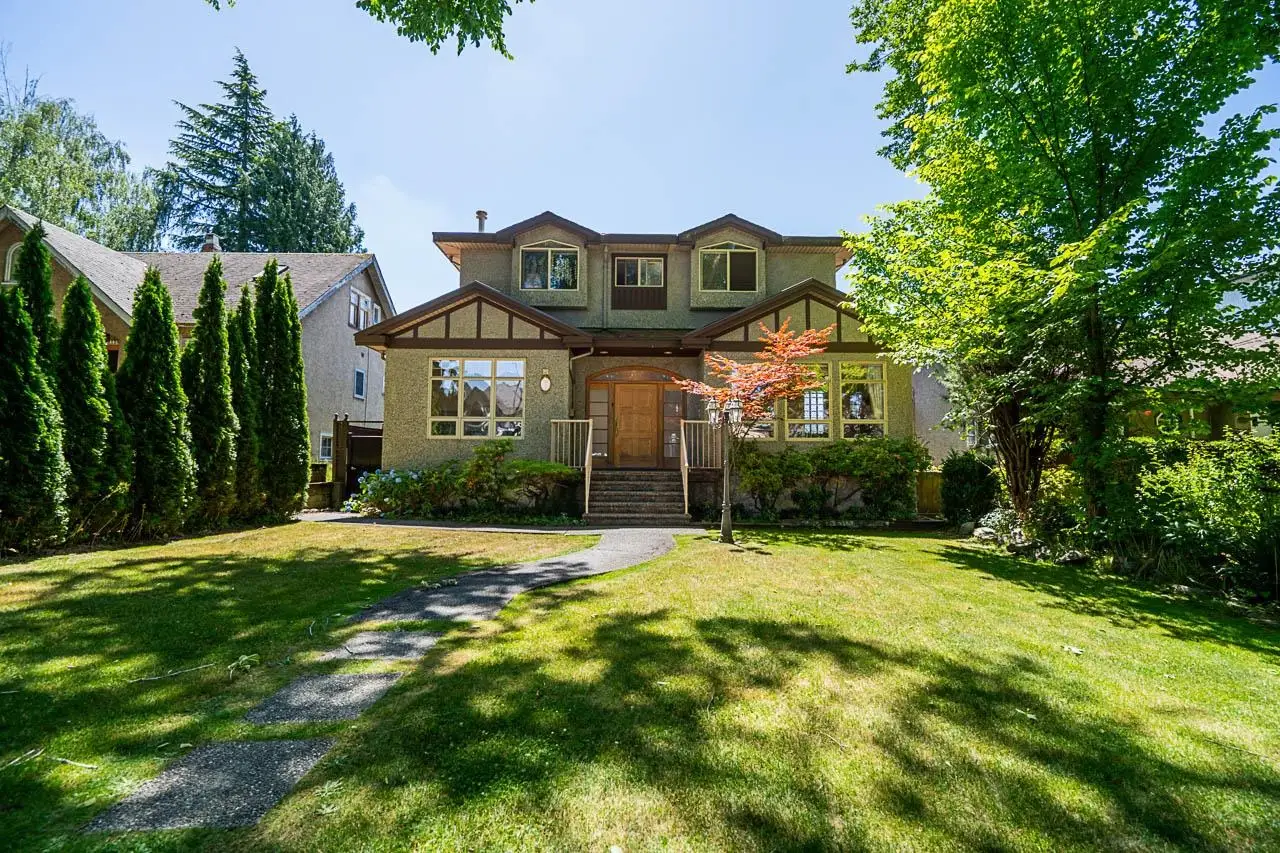 732 W 26TH AVENUE, Vancouver BC V5Z 2E8